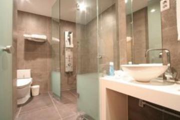 Tria Hotel Seoul Bagian luar foto